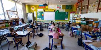 School year groups could form separate ‘bubbles’ as Education Secretary spells out plan for September reopening