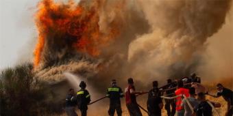 Government Delaying Climate Change Action Is The Biggest Threat To Earth, Ed Miliband Warns