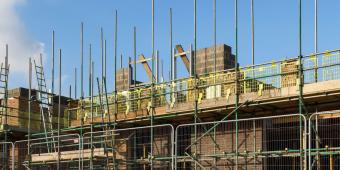 Government must do more to address housebuilding obstacles or miss target