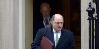 Ben Wallace Says There Are No Signs Of Russian Withdrawal From Ukrainian Border