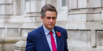 Rishi Sunak Stands By Gavin Williamson Despite Investigation Into Abusive Messages