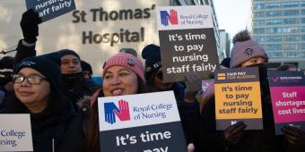 Senior Tories Suggest Government Should Negotiate With Nurses On Pay As Thousands Strike