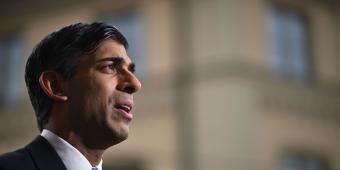 Top Stories: Rishi Sunak's Northern Ireland Deal Hits Resistance, Ministers Blamed For NHS Walkouts
