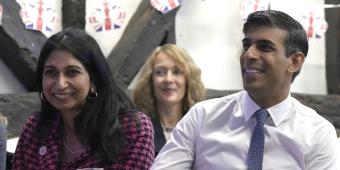 Experts Warn Against Promises To Drive Down Unpredictable Net Migration