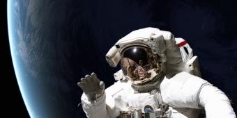 The case for public funding of astronauts weakens as robots improve