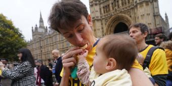 MP Says His Paternity Leave Was 'Not Enough' And Calls For Reform