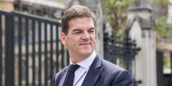 Former Foreign Office Chief Accuses No 10 Of 'Dismissive Approach' To Mandelson's Vetting