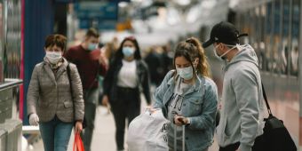 Coronavirus: Labour tells ministers to ‘get ahead of the game’ on facemasks for the public
