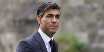 Treasury And Downing Street At War Over Who Is To Blame For Failing To Tackle Pandemic Fraud