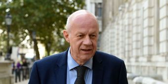 Senior Tory Says UK's Ukrainian Refugee Policy “Doesn’t Cut It” As Crisis Escalates