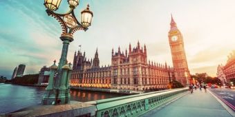 Rail industry welcomes Queen's Speech