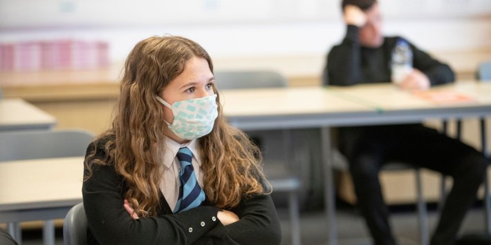 Minister Urges Schools To Drop Mask Wearing After Headteachers Defy Rule Changes