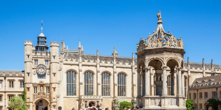 Labor MPs warn of new restrictions for international students may complicate the university financing crisis