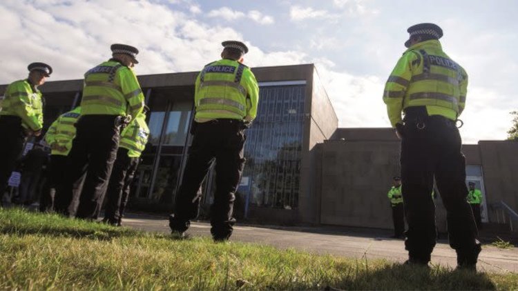 Coronavirus: Justice Secretary warns police not to ‘single out’ people on social media for lockdown breaches