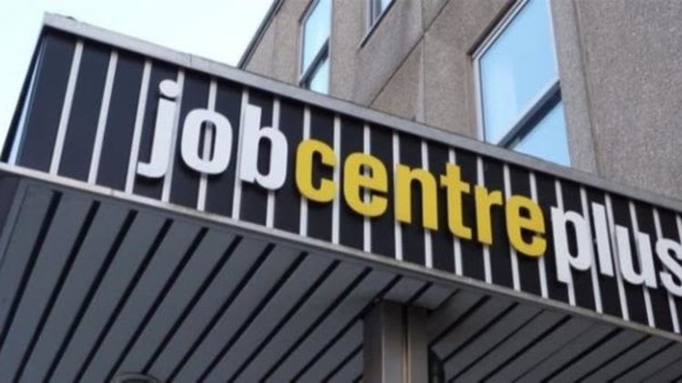 Coronavirus: UK on the brink of youth unemployment crisis, TUC warns