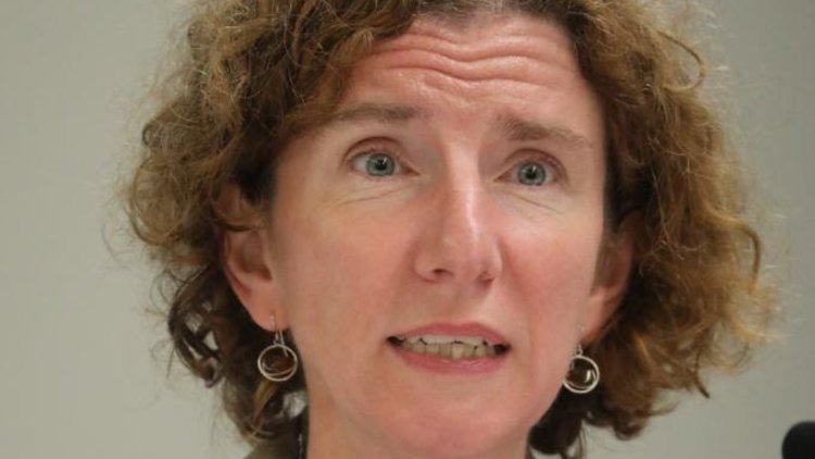 Vulnerable people face 'impossible choice between job or health', warns Shadow Chancellor Anneliese Dodds