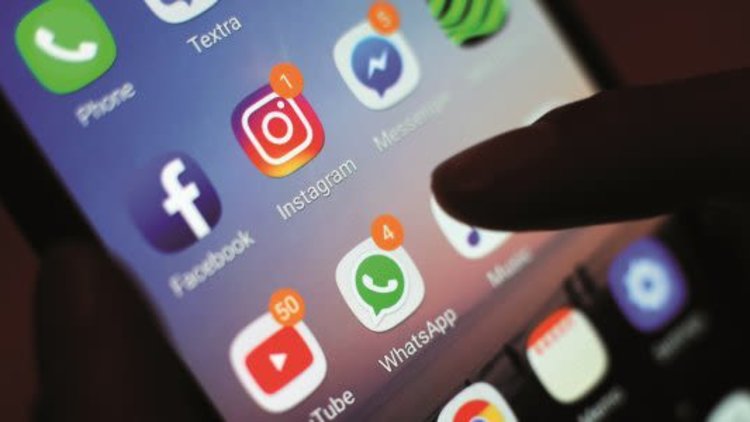 After the Twitter boycott, should the government do more to clamp down on social media hate speech? 