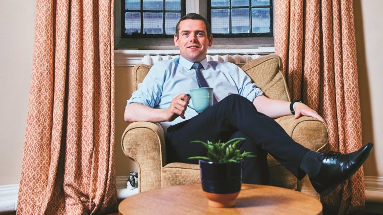 Can Douglas Ross save the Union?