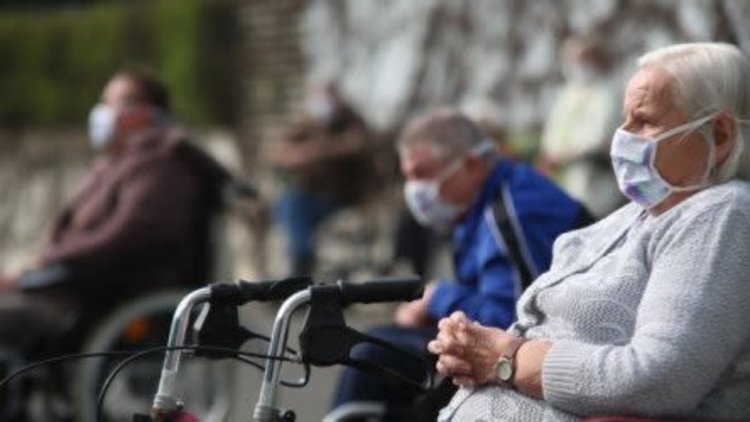 Government Admits It Has Missed Its Target To Offer Vaccines To All Care Workers By End of January