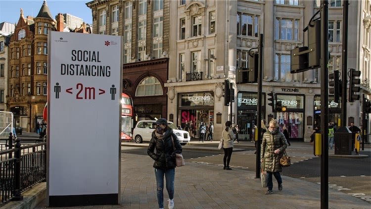 Non-Essential Shops Will Soon Be Able To Open Until 10pm In A Major Boost To Retailers