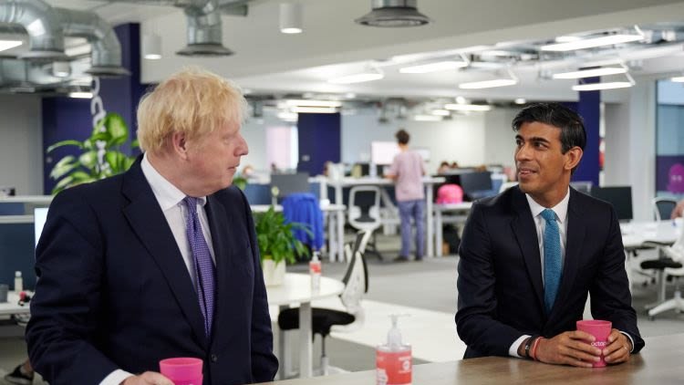 Johnson and Sunak Pull Out of Self-Isolation Exemption After Major Backlash
