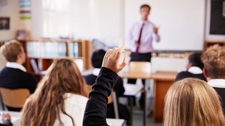Teachers need more support to teach vital sex education in schools