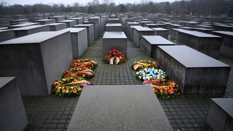 We must end Holocaust distortion