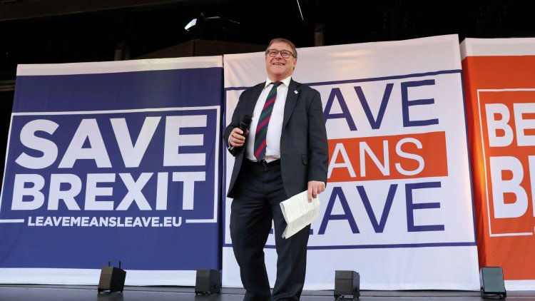 An inside story with few insights: Jolyon Maugham reviews Mark Francois’ 'Spartan VictΩry'
