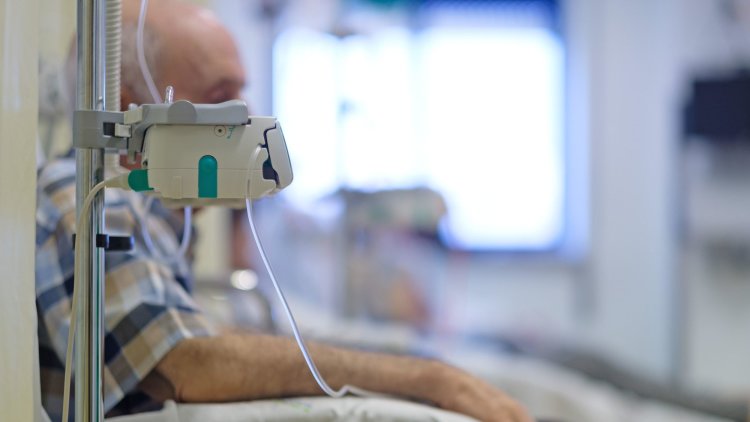 Health inequalities leave those in deprived regions most at risk of cancer