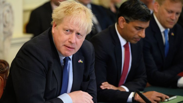 MPs Warn Boris Johnson Backers Have “Head In The Clouds” As Bruised No.10 Pushes 'Reboot'