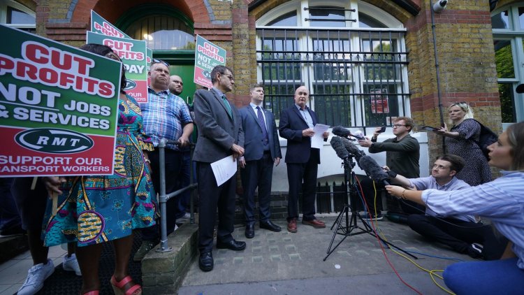 Grant Shapps Says New Legislation Will Require Railways To Run Services During Strikes