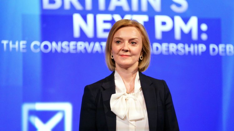 Suella Braverman Backers Moving To Kemi Badenoch In Tory Leadership Race Is Stalling Liz Truss