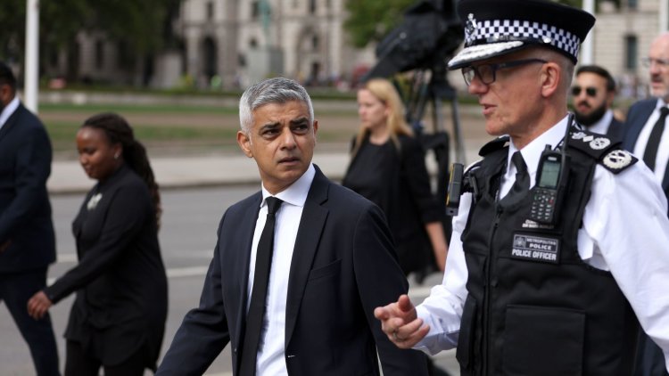 Sadiq Khan Defends Right To Free Speech But Says Some Royal Protest Has Been “Disrespectful”