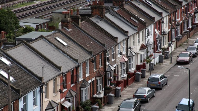 High mortgage rates will leave first-time buyers struggling to get onto the housing ladder