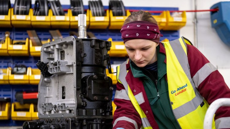 Go-Ahead invests in transport skills with target of hiring  1,020 bus and rail apprentices in 2023