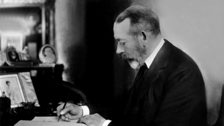The king’s dilemma: how it fell to George V to choose a new prime minister