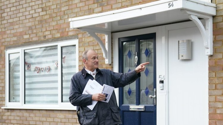 Little Sign Of A Labour-Lib Dem Truce In The Race To Succeed Tory Nadine Dorries