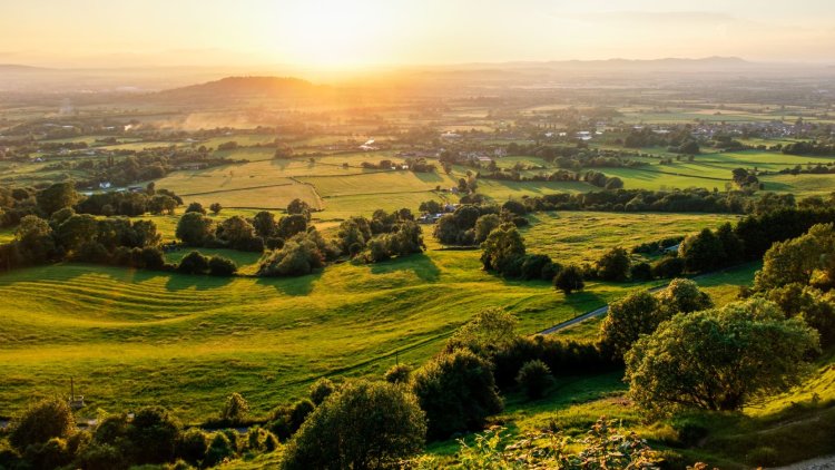 The UK’s decarbonisation goals and the need for popular consent in policy making