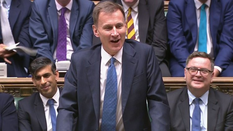 Jeremy Hunt Cuts National Insurance And Increases Minimum Wage In Autumn Statement