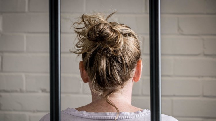We should not send pregnant women to prison unless they have committed serious violent offences