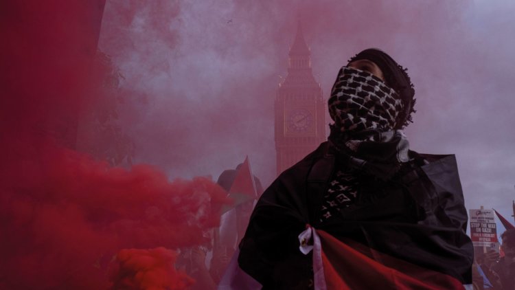 Blue on Blue: Has the government set the Met up to fail at protests?