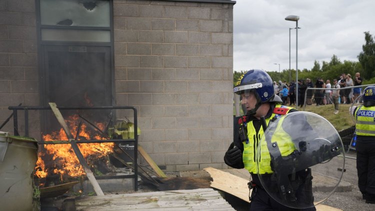 PM Says Those Whipping Up Disorder Online Will Face 'Full Force Of The Law'