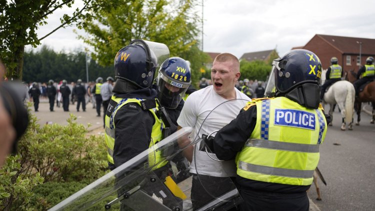 Exclude Convicted Rioters From Early Prison Release Programme, Says Tory MP