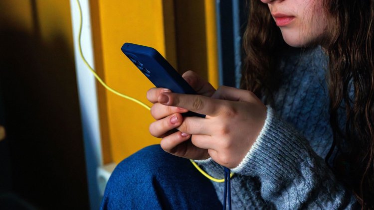 Labour MP Says Potential Social Media Ban Must Be Compatible With Votes For 16-Year-Olds