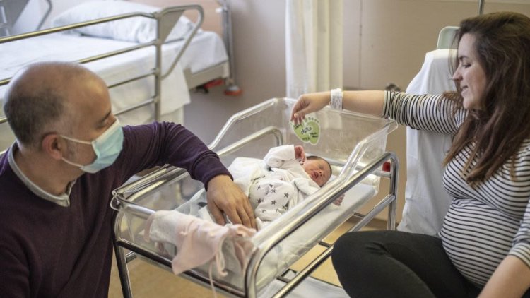 It is no surprise that the public is worried about maternity care