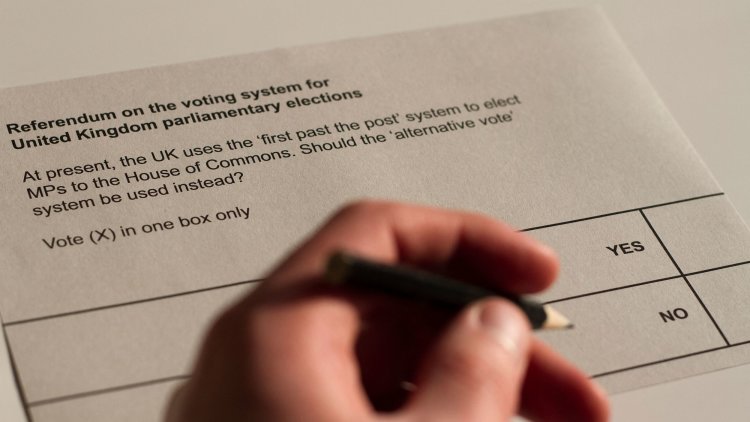Over 50 Academics Warn That Voting System Is Not Fit For Multi-Party Politics