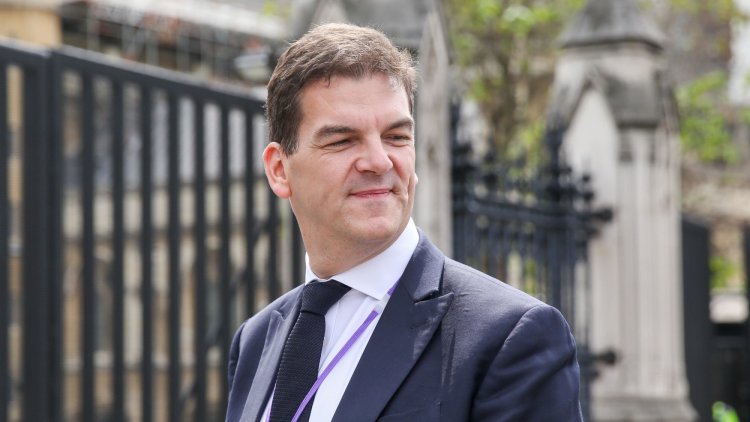 Former Foreign Office Chief Accuses No 10 Of 'Dismissive Approach' To Mandelson's Vetting