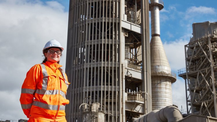 Manchesterism and industry: reversing deindustrialisation?