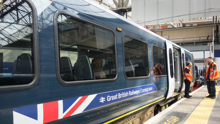 The world wants our rail expertise - don't shunt experts into the sidings.
