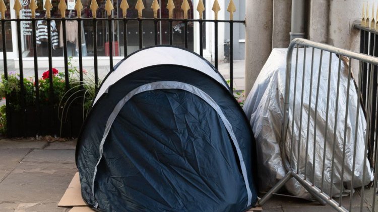 Appoint Homelessness Tsar To Help Eradicate Rough Sleeping, PM Told